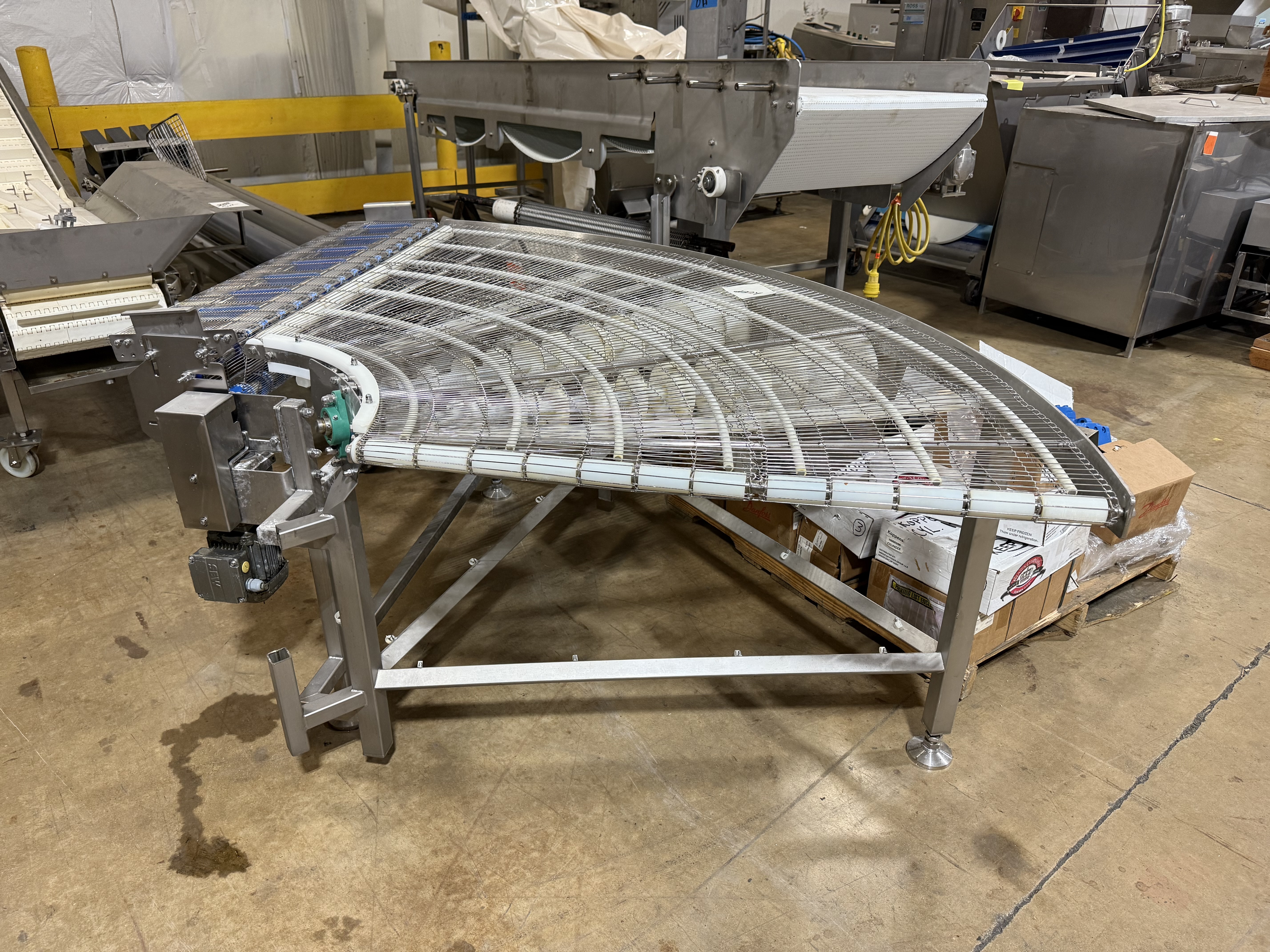 Used Flat Flex Turn Conveyor